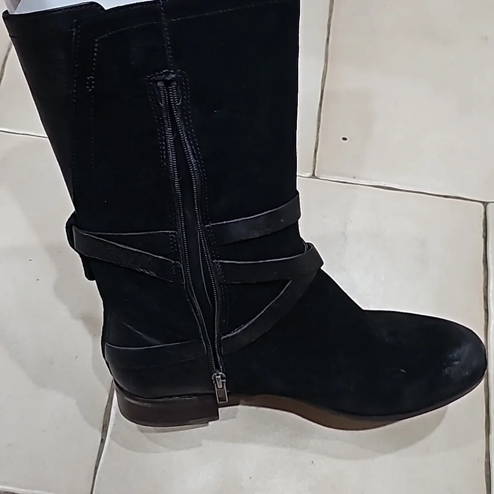 ugg Deanna suede and leather boots - Picture 2 of 5